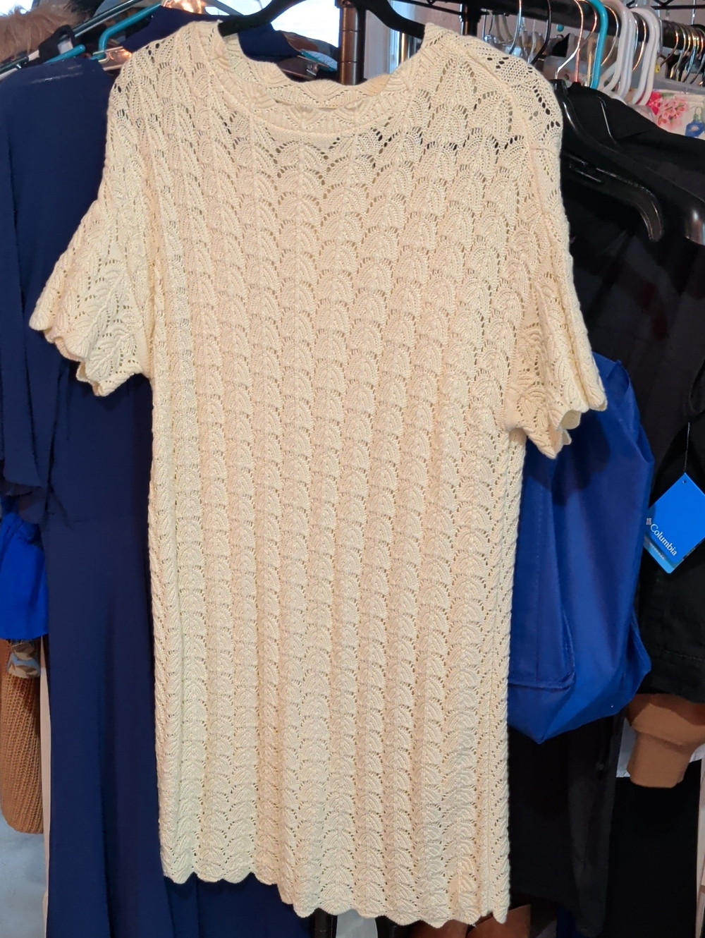 a new day Cream Short-Sleeve Scoop Neck Knit Sweater